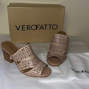 Verofatto Brazilian made leather sandals, new